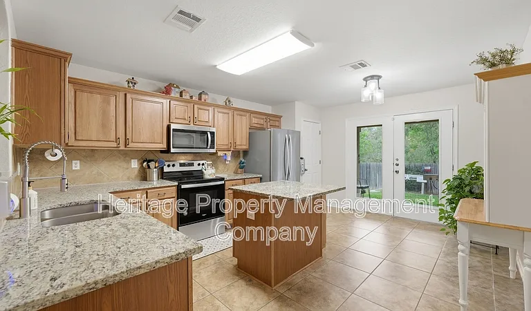 2909 Ashwood Rd — Photo 12