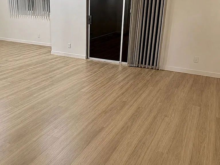 5400 Newcastle Ave #68 — Photo 5