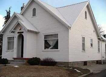 1st image of 105 N Perry Ave