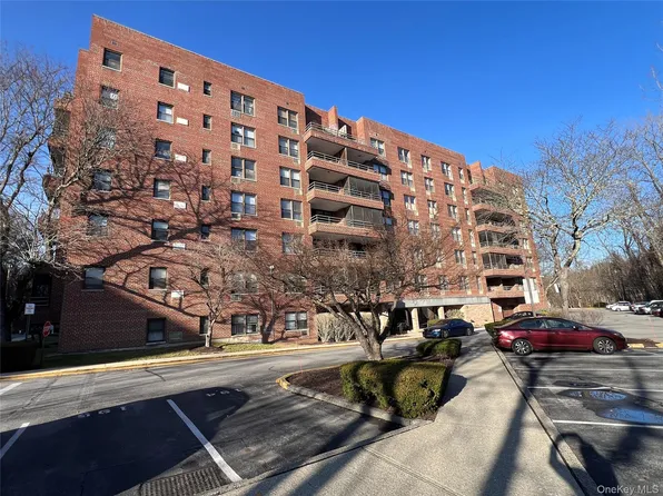 70 Barker Street #705, Mount Kisco, NY 10549