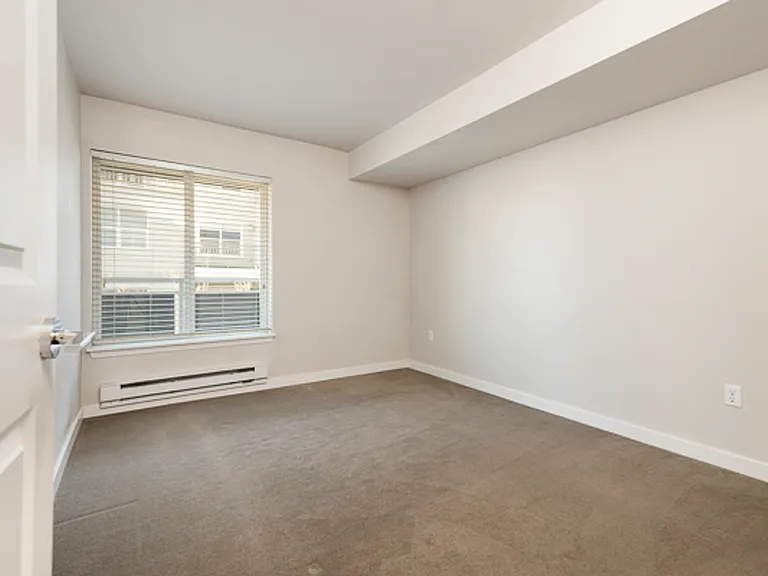 West Side Flats South — Photo 14