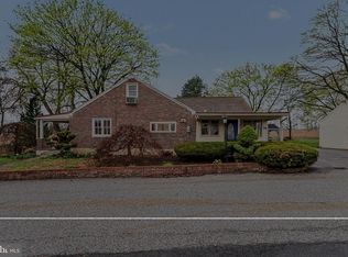 201 4th St, Boiling Springs, PA 17007