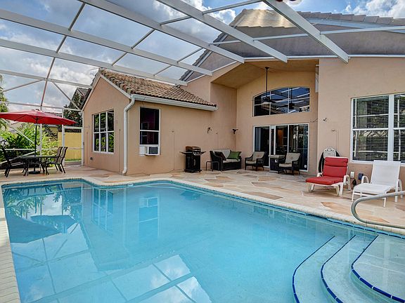 Home For Sale In Verona Lakes