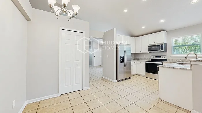 1064 Moosehead Dr — Photo 9