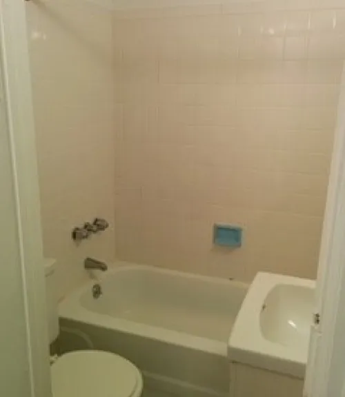 3325 N Park Ave #1F — Photo 4