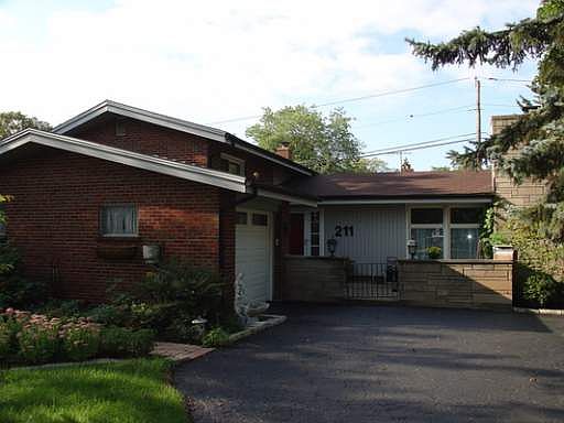 1st image of 211 Linden Ave