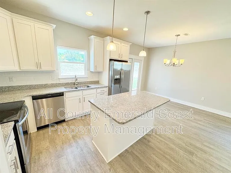 400 Mattie M Kelly Blvd #14 — Photo 33