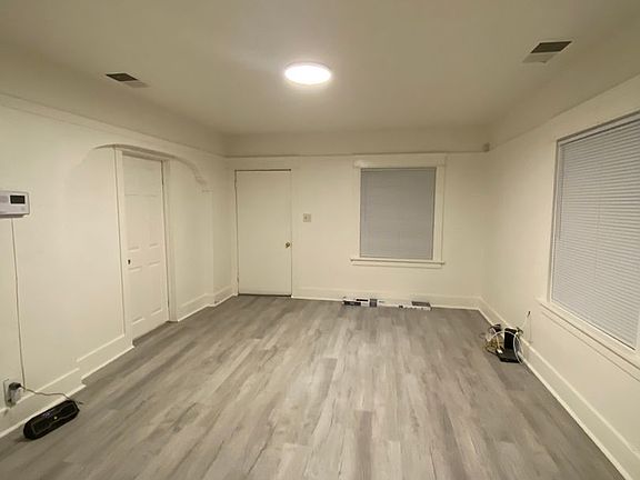 3rd image of 3418 Stanislaus St