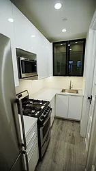 Rented by R New York