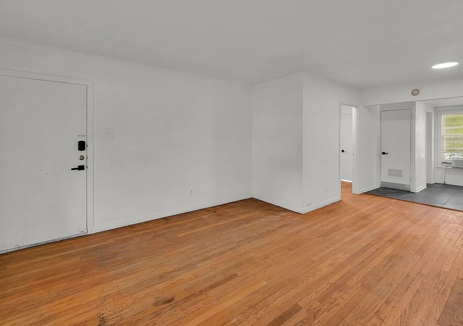 3701 Parkwood Street — Photo 3