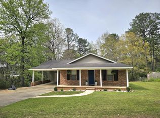 69 Fairview Dr, Petal, MS 39465