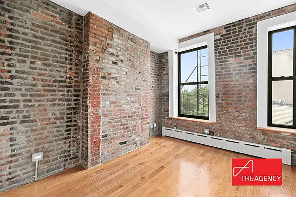 Rented by The Agency | media 7