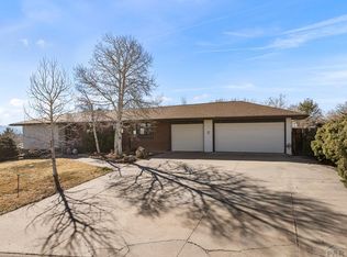4007 Hillside Dr, Pueblo, CO 81008