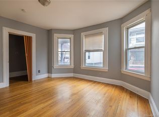 26 Pleasant St FLOOR 1, Bridgeport, CT 06608