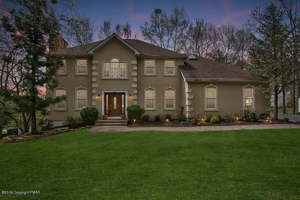 1808 Ryan Ln photo 1