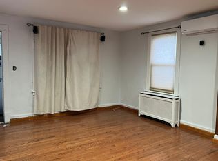 49 S Grove St APT 1, Valley Stream, NY 11580