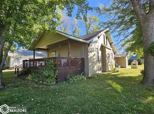 338 Way Ave, Woden, IA 50484