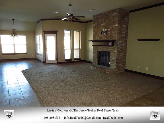 3rd image of 19124 Summer Grove Ave