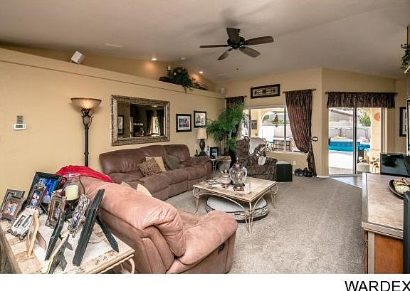 5th image of 564 Aloha Dr