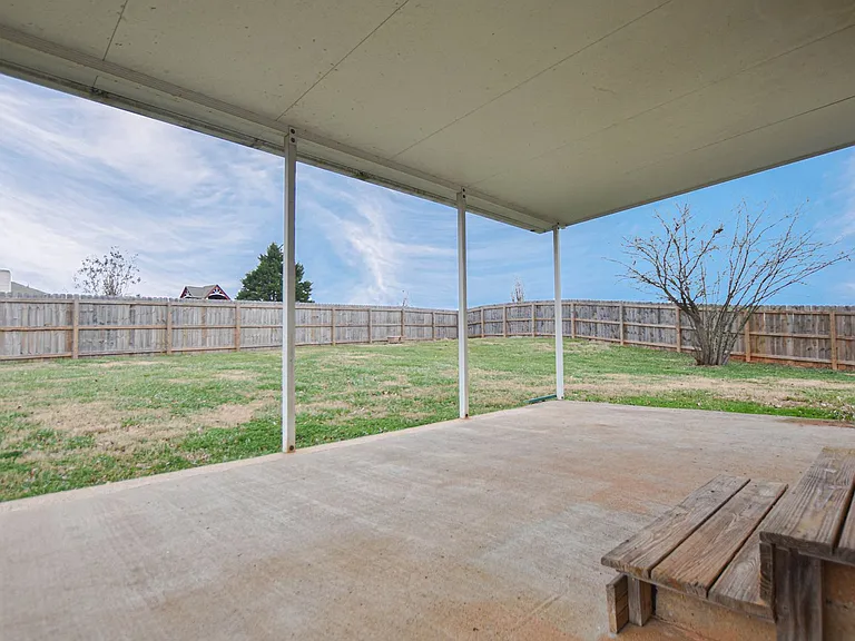 1759 Butternut Dr — Photo 18