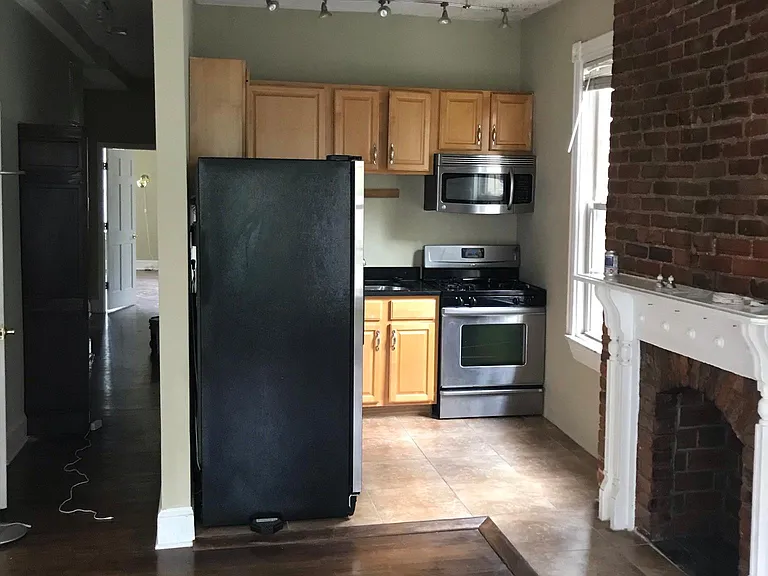 1338 W St NW #2 — Photo 2