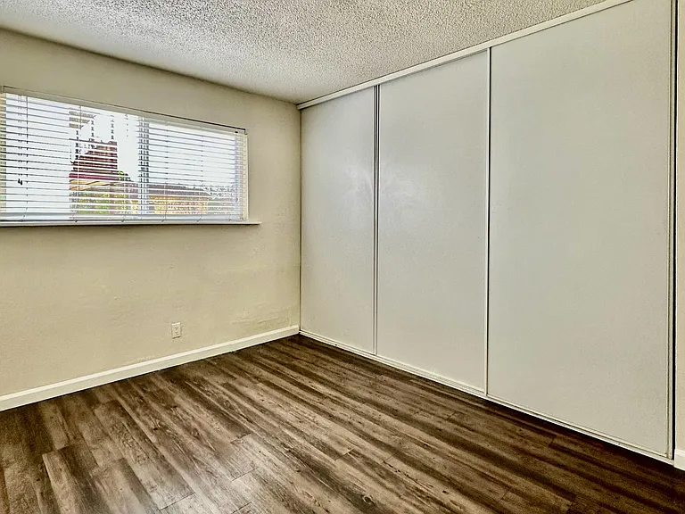 The Chase Apartment Homes — Photo 18