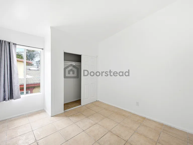 824 S 47th St — Photo 16