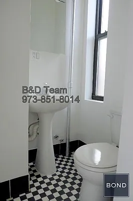 Rented by Bond New York | media 19