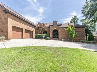 6380 Lakeview Ct, Saraland, AL 36571