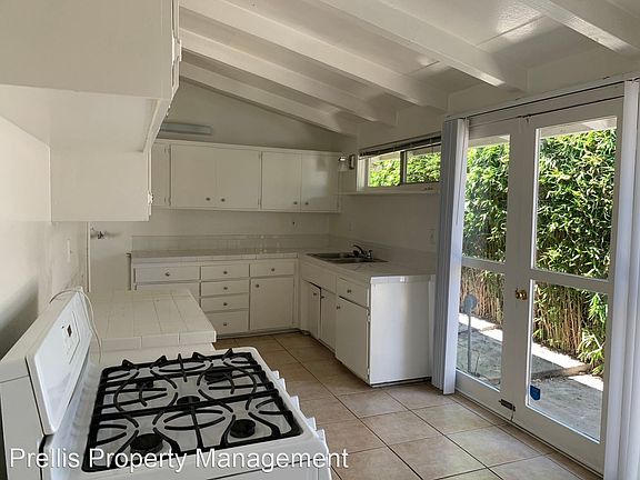 5th image of 6233 Jumilla Ave