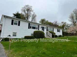 103 Enfield St, Johnston, RI 02919