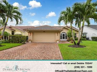 355 Kings Way, Naples, FL 34104