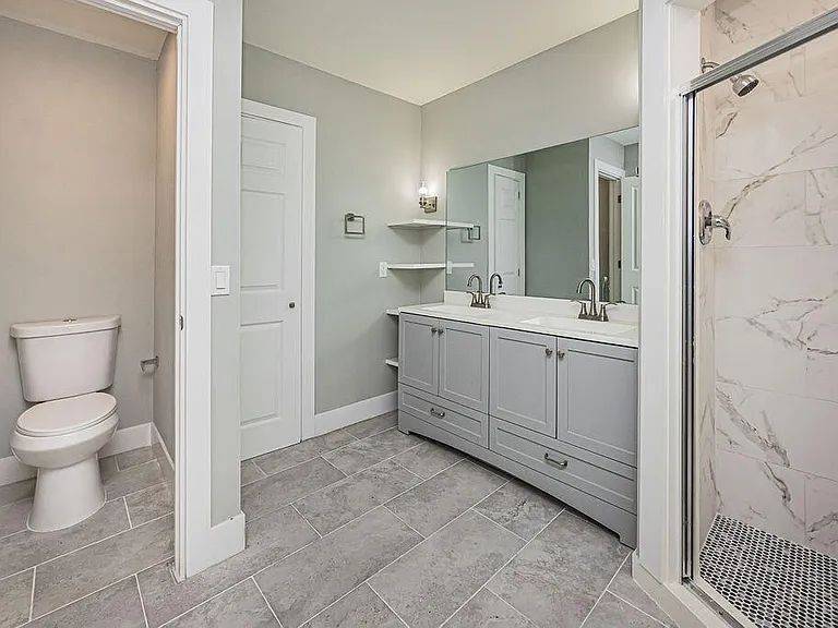300 Riomar Dr — Photo 27