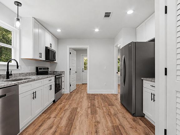 2nd image of 22837 McPhail Farm Rd