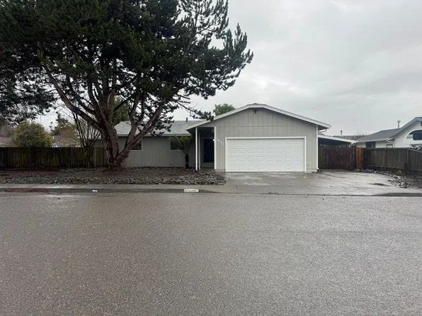 1472 Marty Ave, McKinleyville, CA 95519