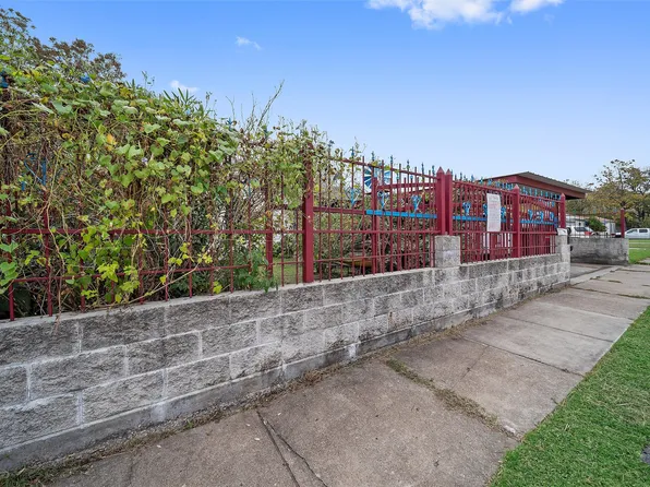 1917 Bell St, Waco, TX 76711