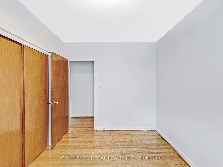 79 Combermere Dr — Photo 10