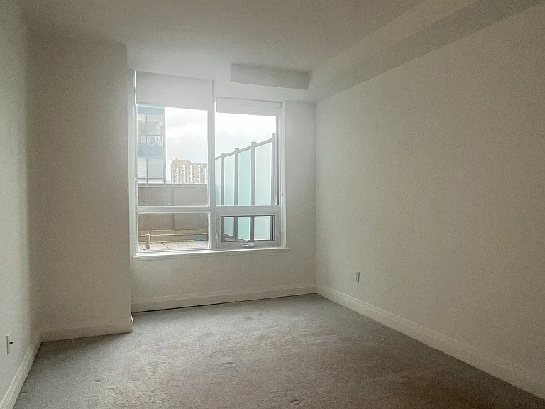 15 Maple Ave #1205 — Photo 7