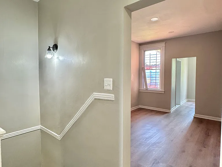 2547 Park Heights Ter #2 — Photo 8