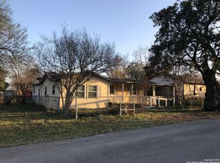 15242 Cottage St, Lytle, TX 78052