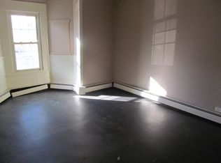 54-54 1/2 Pierce St #4, Lewiston, ME 04240