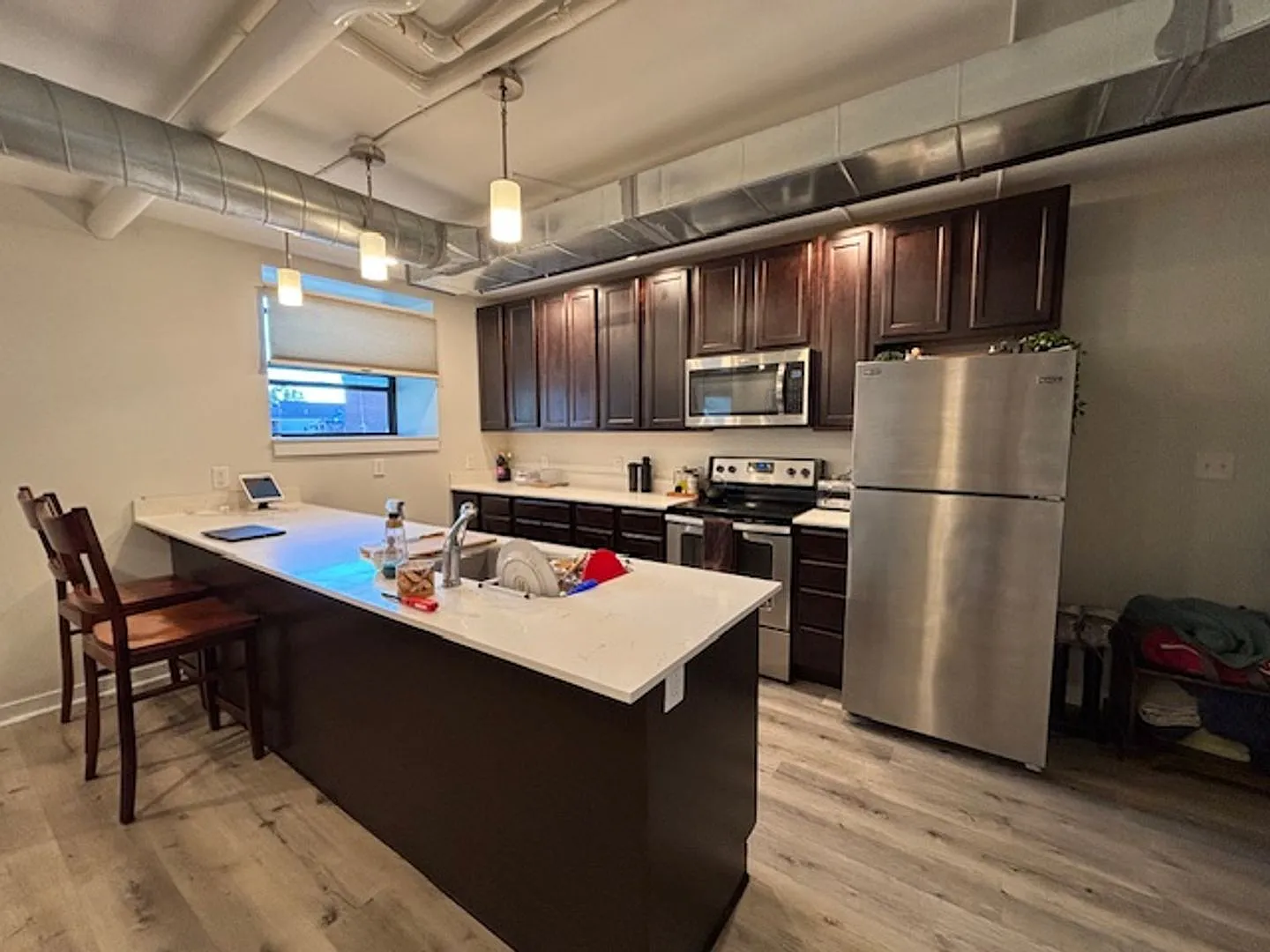 487 Nott St. Apartments — Photo 2