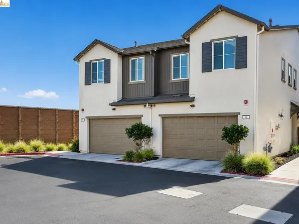59 Autumn Ln, Pittsburg, CA 94565