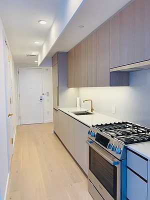 Rented by E Realty International Corp | media 13