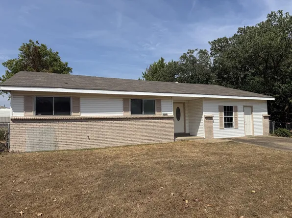 617 S 13th St, Jay, OK 74346