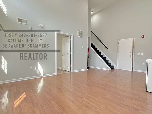 2nd image of 194 21st Ave #235