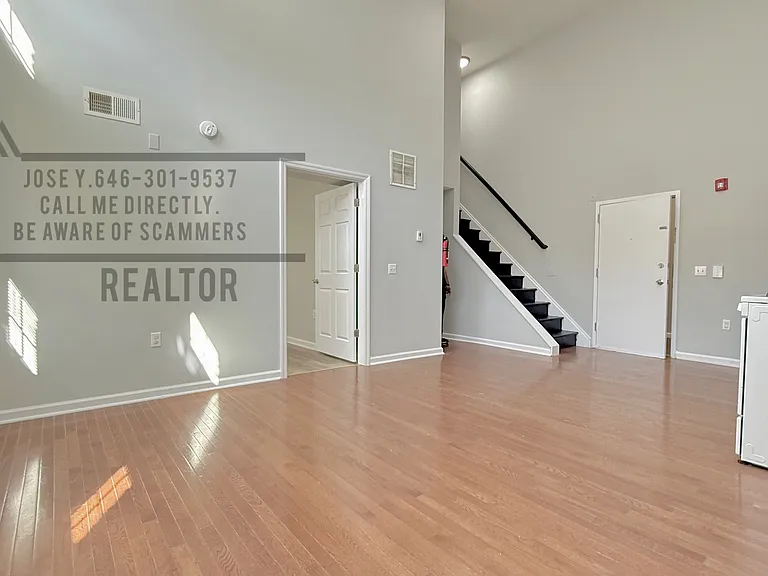 194 21st Ave #235 — Photo 2