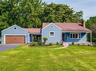 371 Blackstone Dr, New Castle, PA