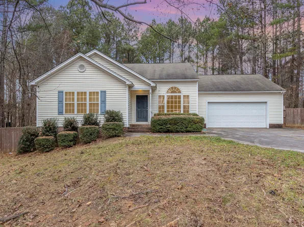 60 Coral Ridge Cir, Franklinton, NC 27525