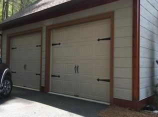 26 Rolling Hills Ct, Hiawassee, GA 30546